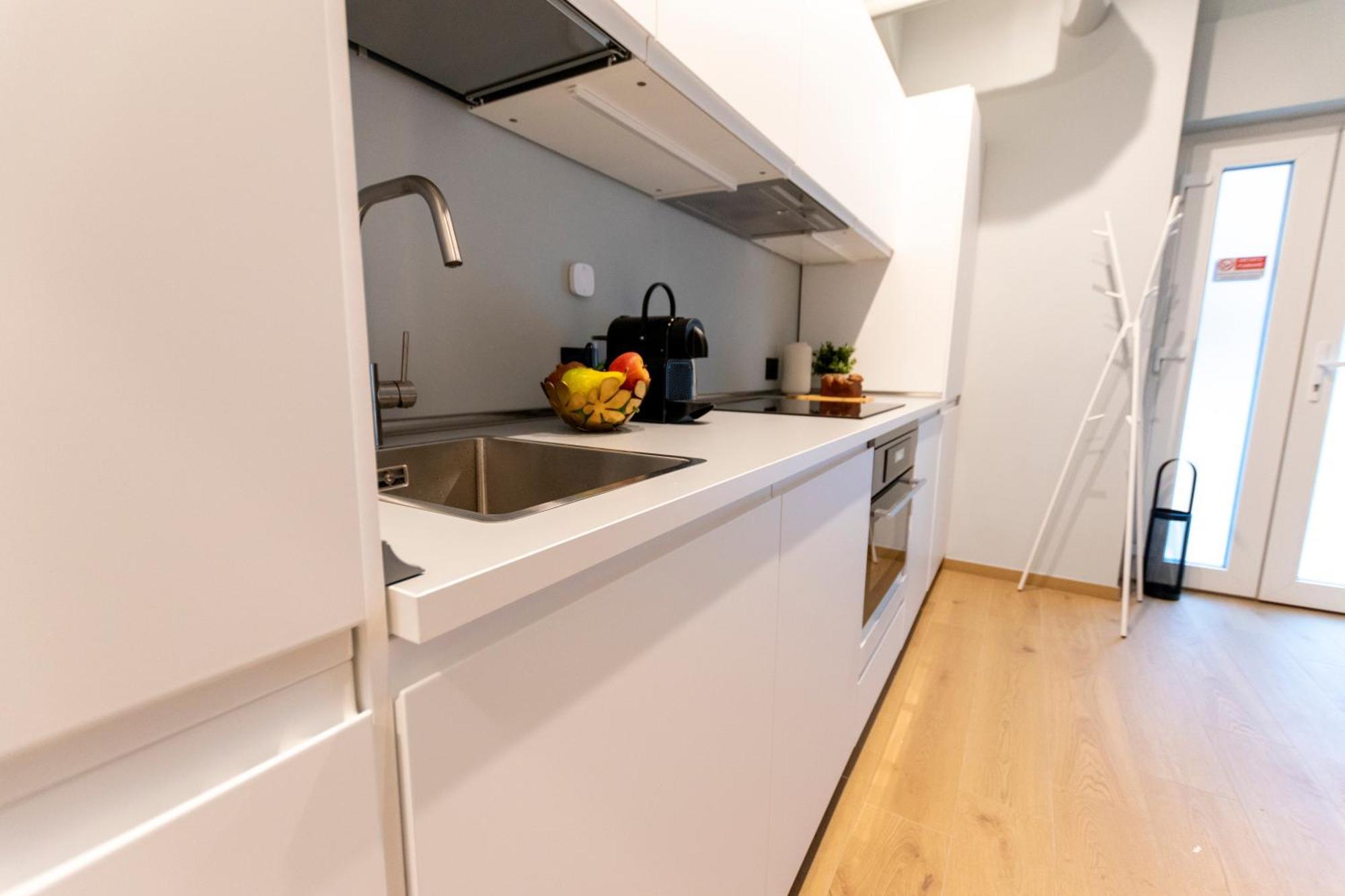Ihost Luxury -Private Parking- Plana 4 Appartement Milaan Buitenkant foto